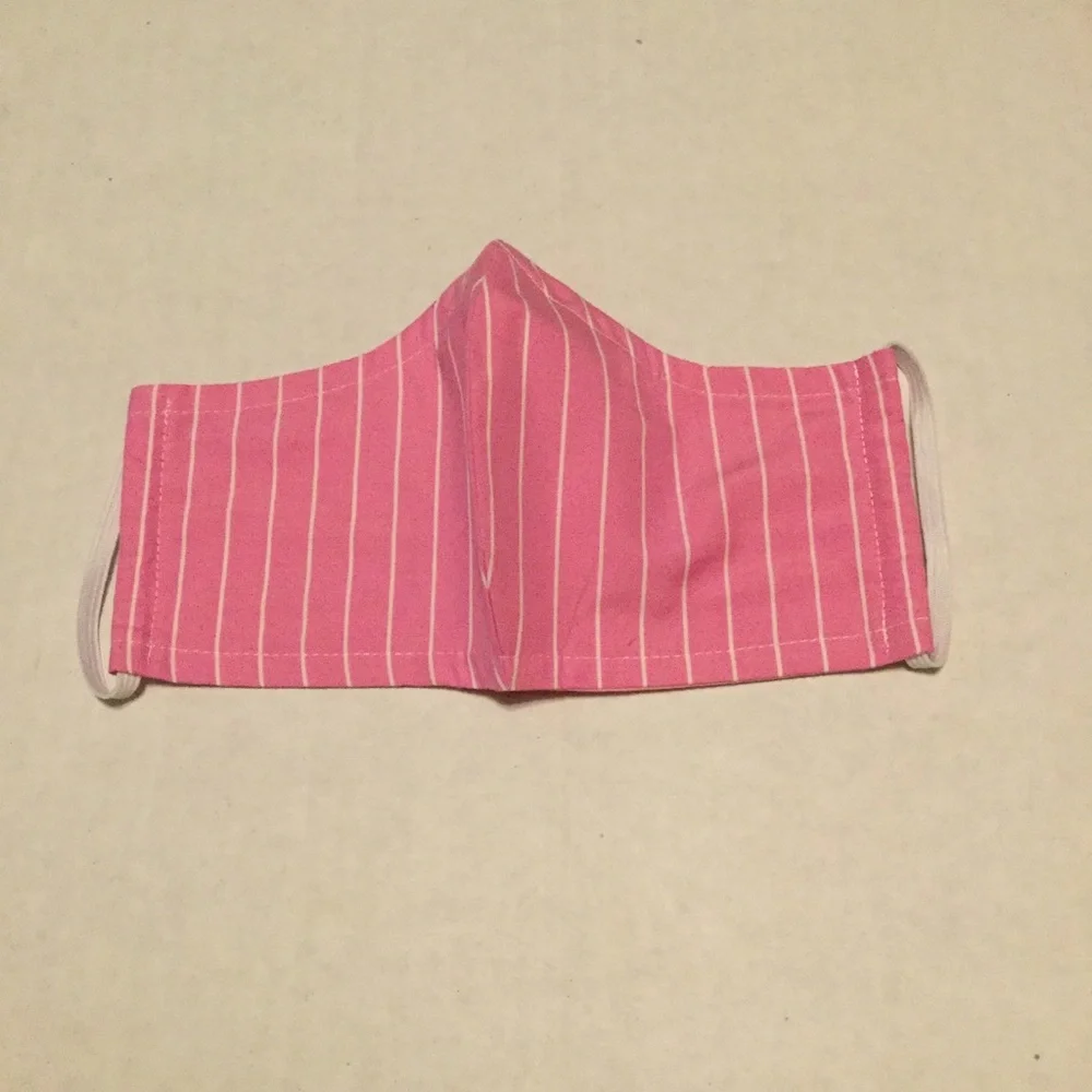 Lilly Pulitzer Cone Face Mask White Pink NEW
